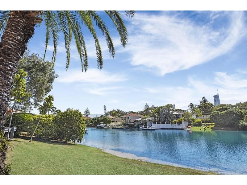 30/26 Elliott Street, Surfers Paradise QLD 4217