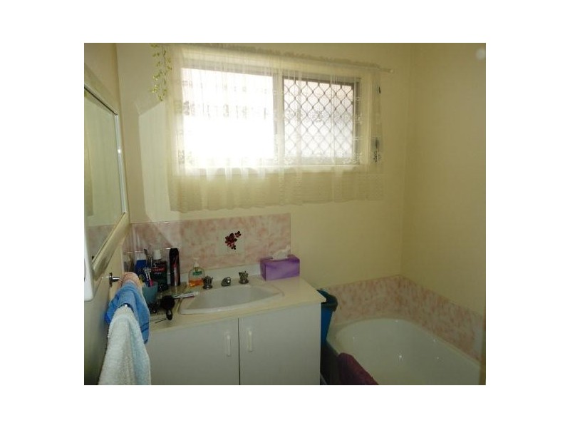 44 Seventh Avenue, Palm Beach QLD 4221