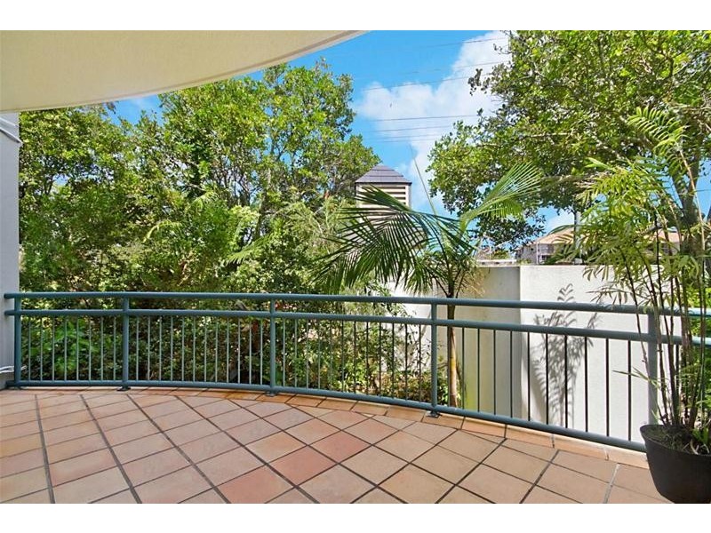 112/955 Gold Coast Highway, Palm Beach QLD 4221