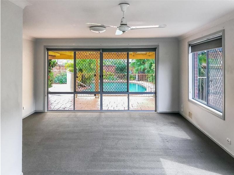 29 Agave Street, Elanora QLD 4221