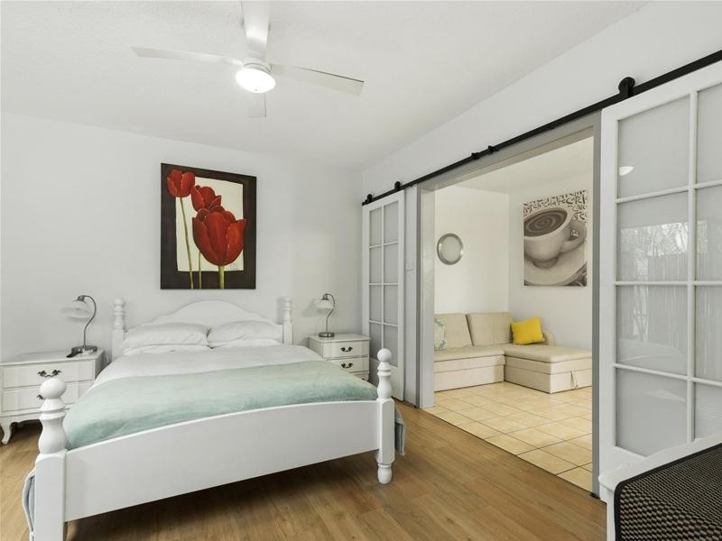 9/41 Tallebudgera Drive, Palm Beach QLD 4221