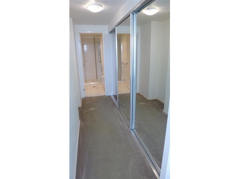 21/255 Varsity Parade, Varsity Lakes QLD 4227