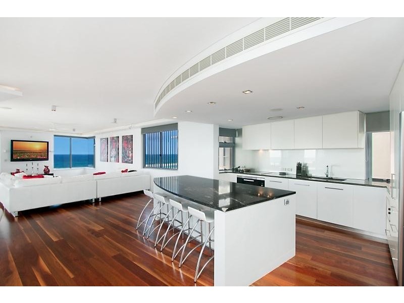 4/399 Golden Four Drive, Tugun QLD 4224