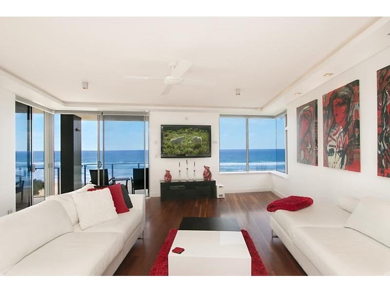 4/399 Golden Four Drive, Tugun QLD 4224