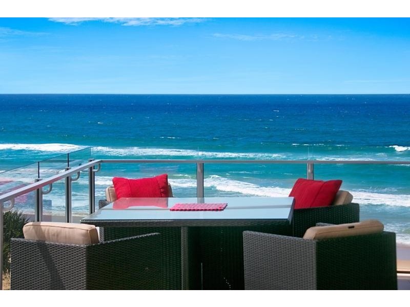 4/399 Golden Four Drive, Tugun QLD 4224