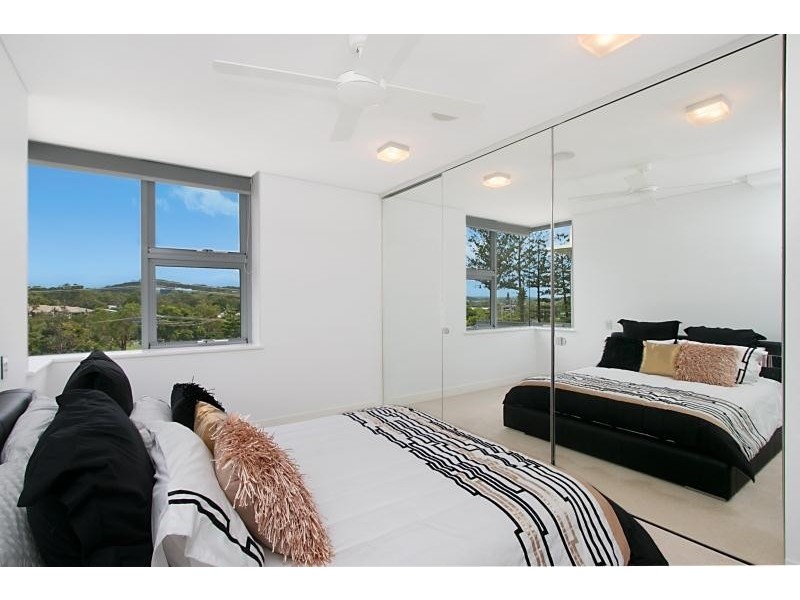 4/399 Golden Four Drive, Tugun QLD 4224