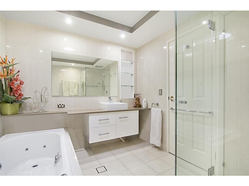 97 Monday Drive, Tallebudgera Valley QLD 4228