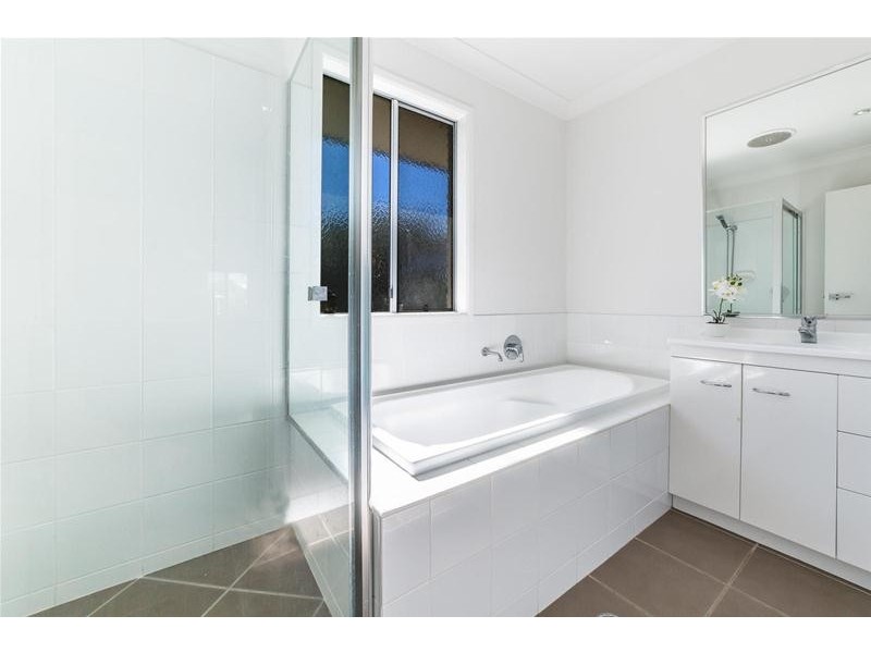 19 Twenty Seventh Avenue, Palm Beach QLD 4221