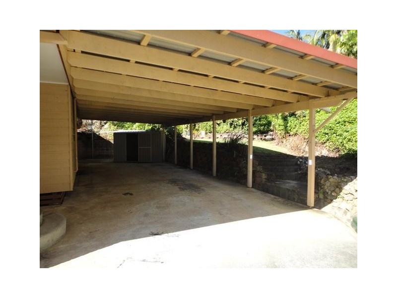 3 Exmouth Court, Elanora QLD 4221