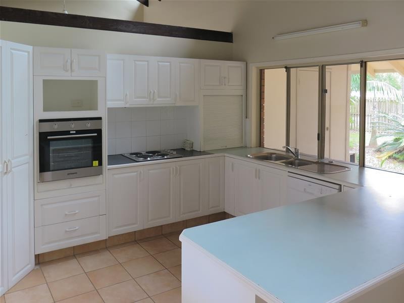 9 Piallingo  Street, Mudgeeraba QLD 4213