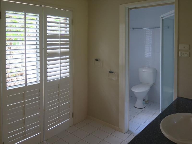 9 Piallingo  Street, Mudgeeraba QLD 4213