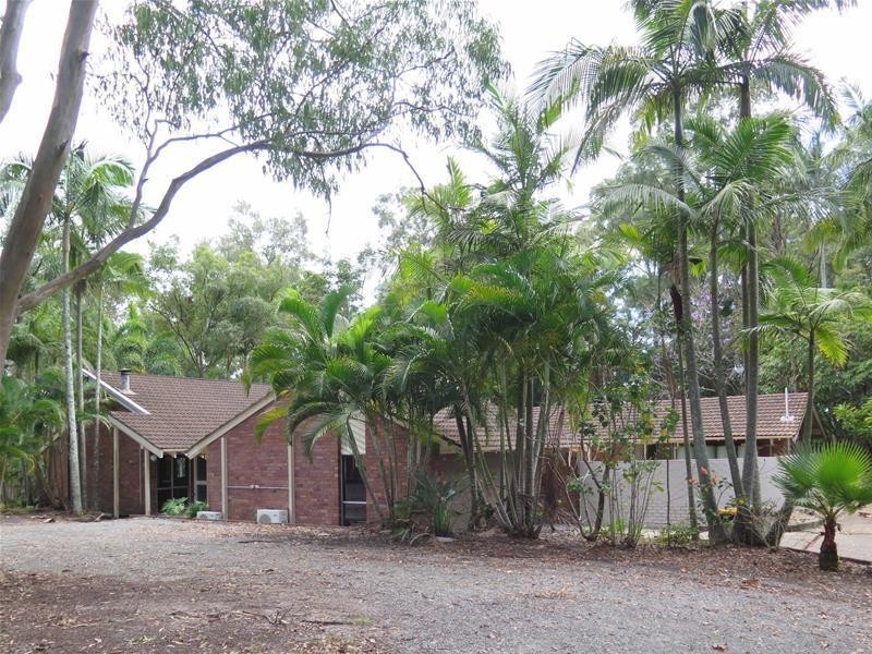 9 Piallingo  Street, Mudgeeraba QLD 4213