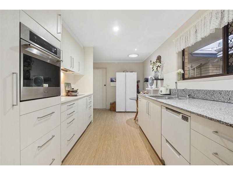 16 Eucalypt Street, Palm Beach QLD 4221