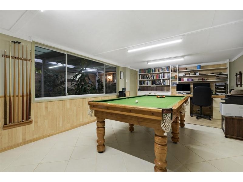 16 Eucalypt Street, Palm Beach QLD 4221