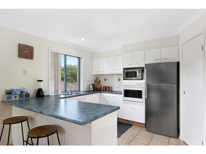 18 Leopard Avenue, Elanora QLD 4221