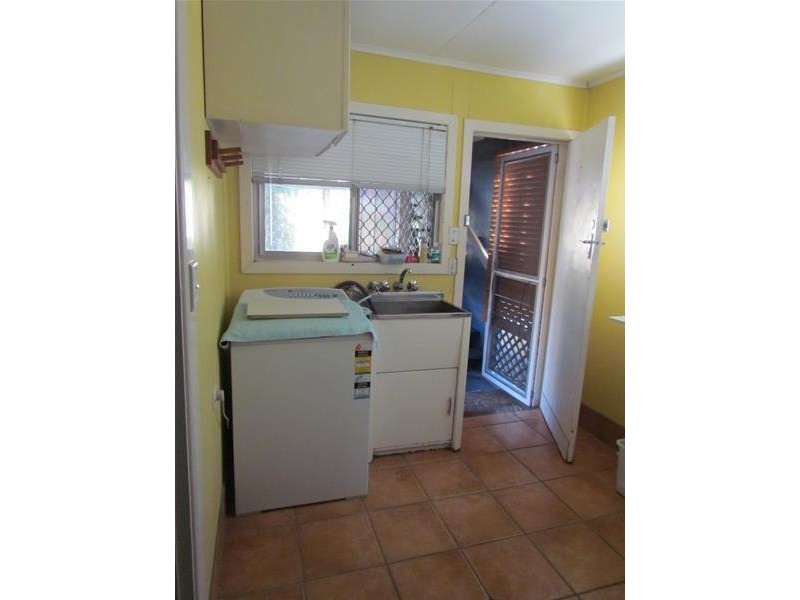 18 Twenty Third Avenue, Palm Beach QLD 4221