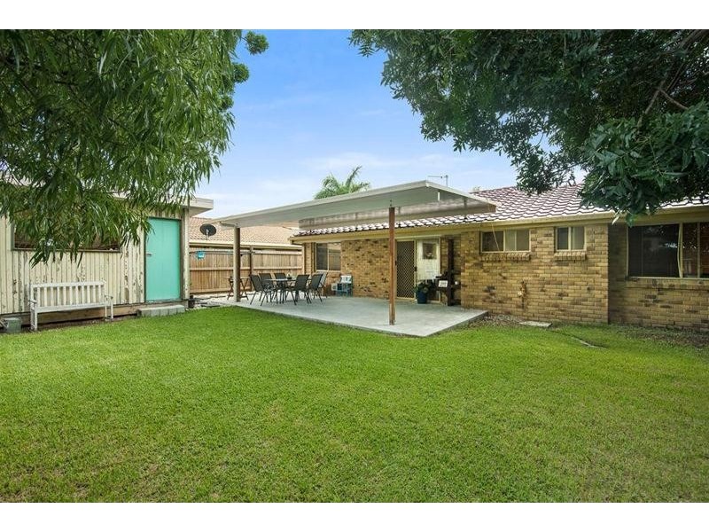 10 Southlake Drive, Varsity Lakes QLD 4227