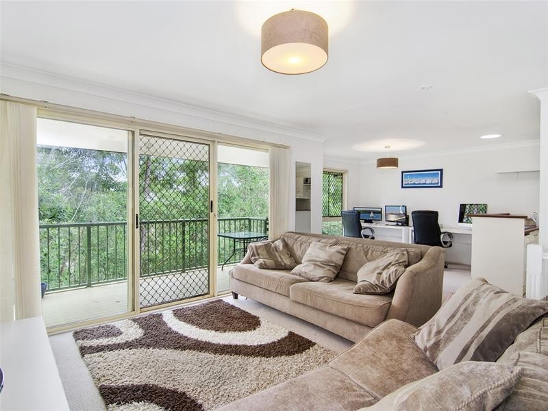 16/15 Simpsons Road, Elanora QLD 4221