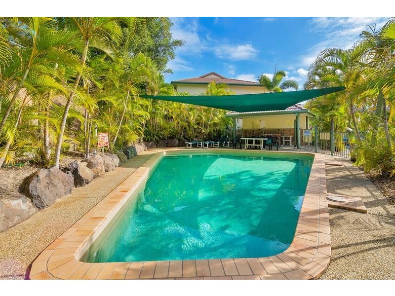 16/15 Simpsons Road, Elanora QLD 4221