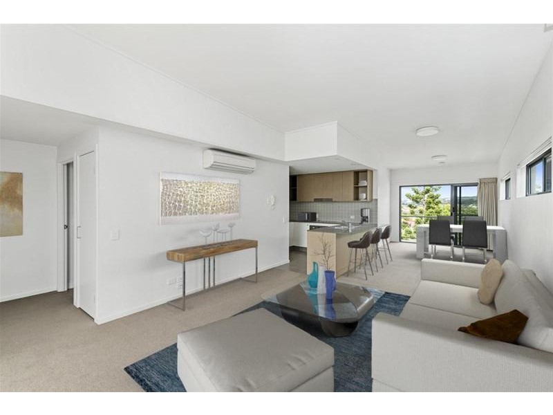 32/137 Scottsdale Drive, Robina QLD 4226