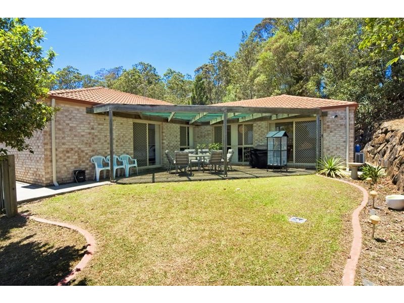 3 Fig Street, Elanora QLD 4221