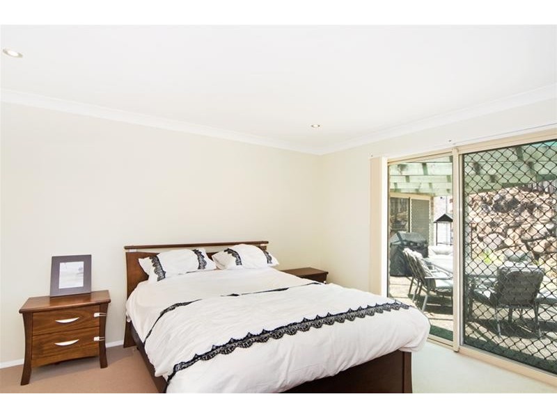 3 Fig Street, Elanora QLD 4221