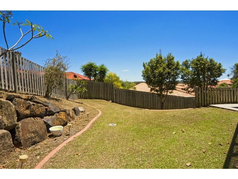 3 Fig Street, Elanora QLD 4221