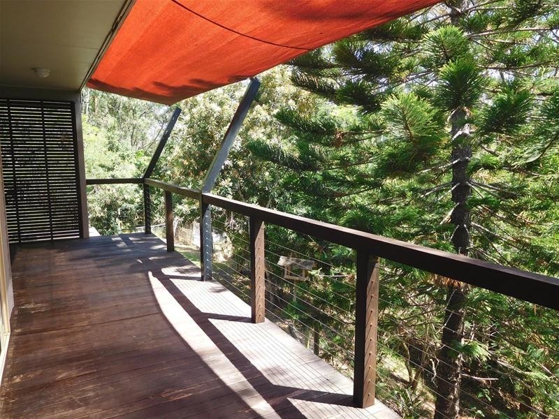 27 Fenton Drive, Tallebudgera QLD 4228