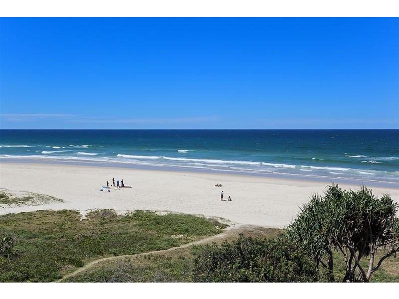 25/4 Twenty Fifth Avenue, Palm Beach QLD 4221