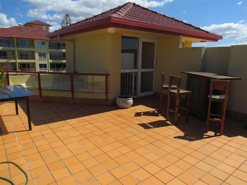 25/4 Twenty Fifth Avenue, Palm Beach QLD 4221