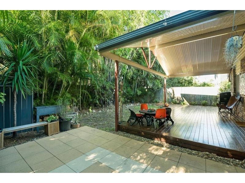 1/55 Leyte Avenue, Palm Beach QLD 4221