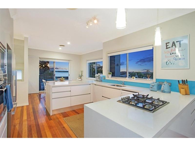 26 Doubleview Drive, Elanora QLD 4221