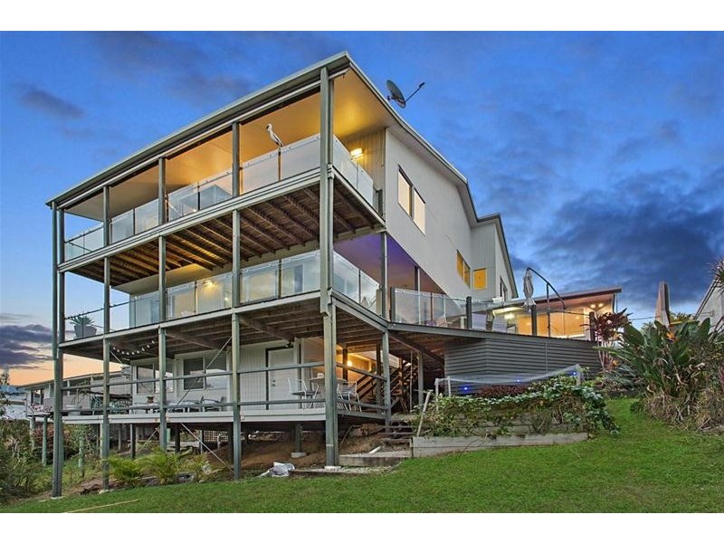 26 Doubleview Drive, Elanora QLD 4221