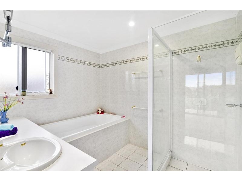 26 Doubleview Drive, Elanora QLD 4221