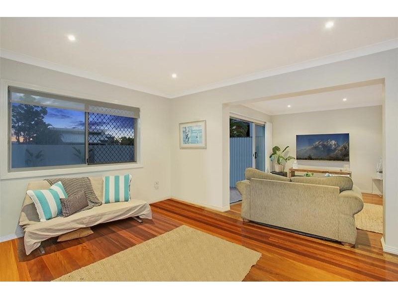 26 Doubleview Drive, Elanora QLD 4221