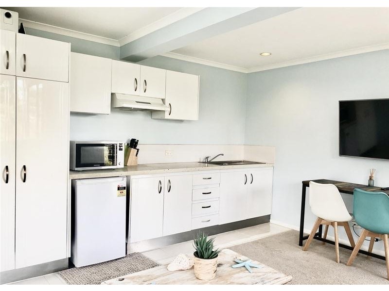 26 Doubleview Drive, Elanora QLD 4221