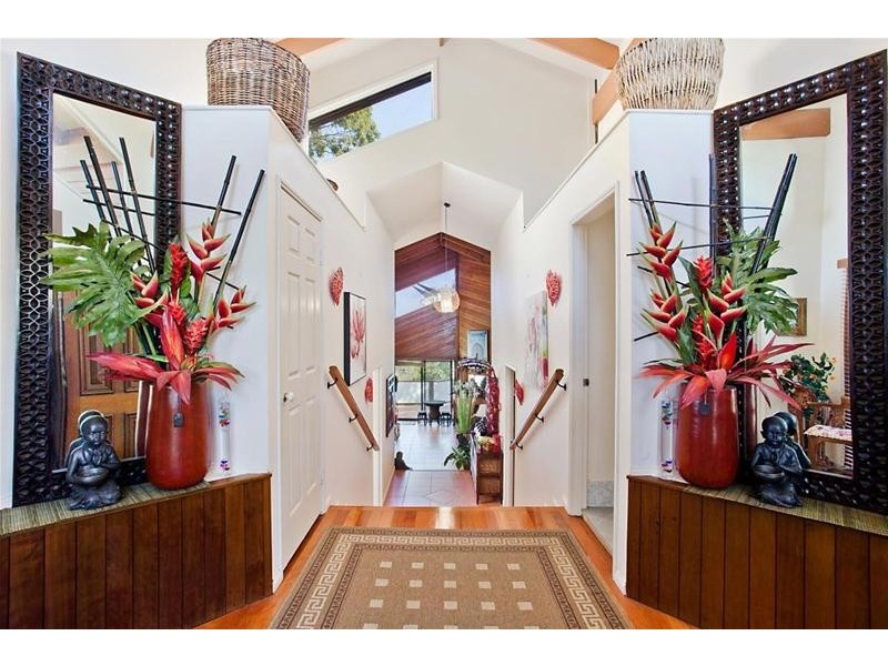 5 Doubleview Drive, Elanora QLD 4221