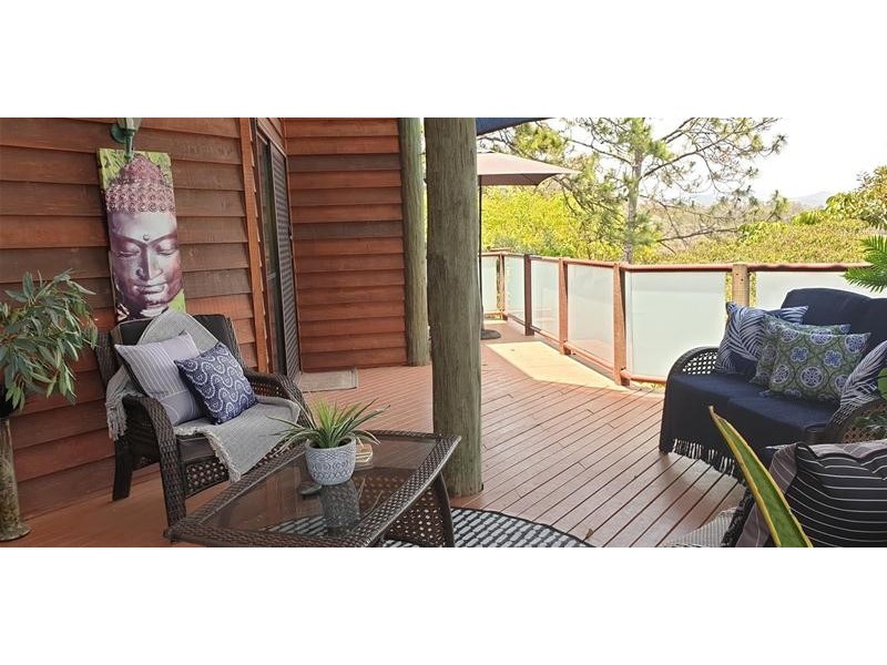 5 Doubleview Drive, Elanora QLD 4221