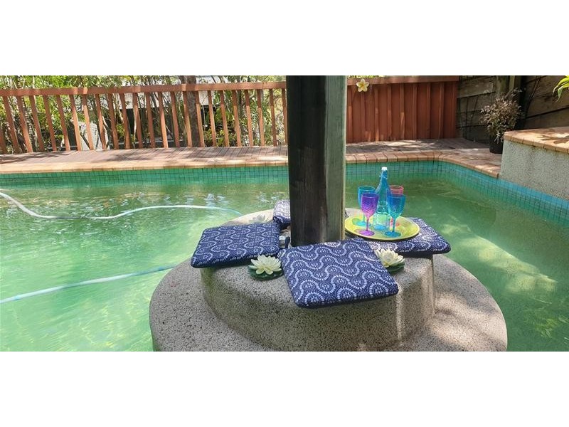 5 Doubleview Drive, Elanora QLD 4221