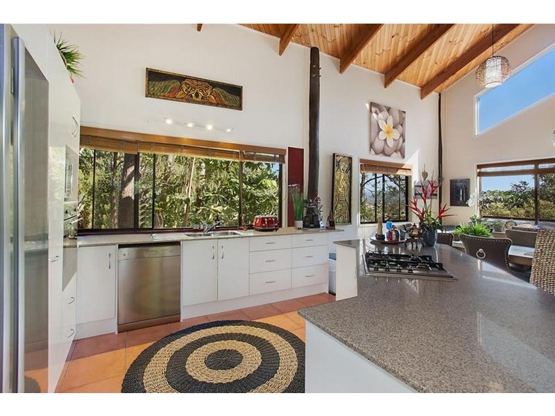 5 Doubleview Drive, Elanora QLD 4221