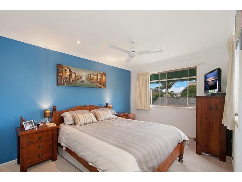 2/14 Twenty Sixth Avenue, Palm Beach QLD 4221