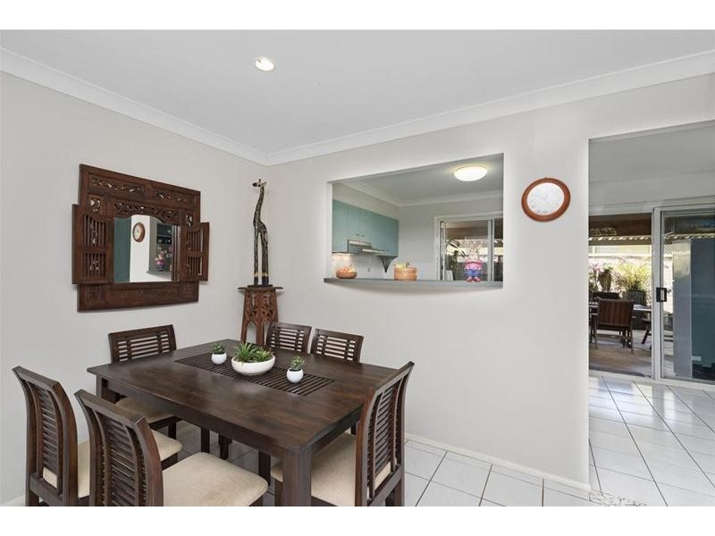 4/15 Cupania Place, Elanora QLD 4221