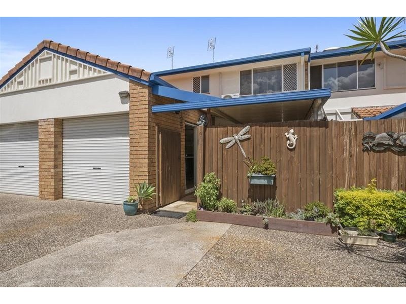 4/15 Cupania Place, Elanora QLD 4221