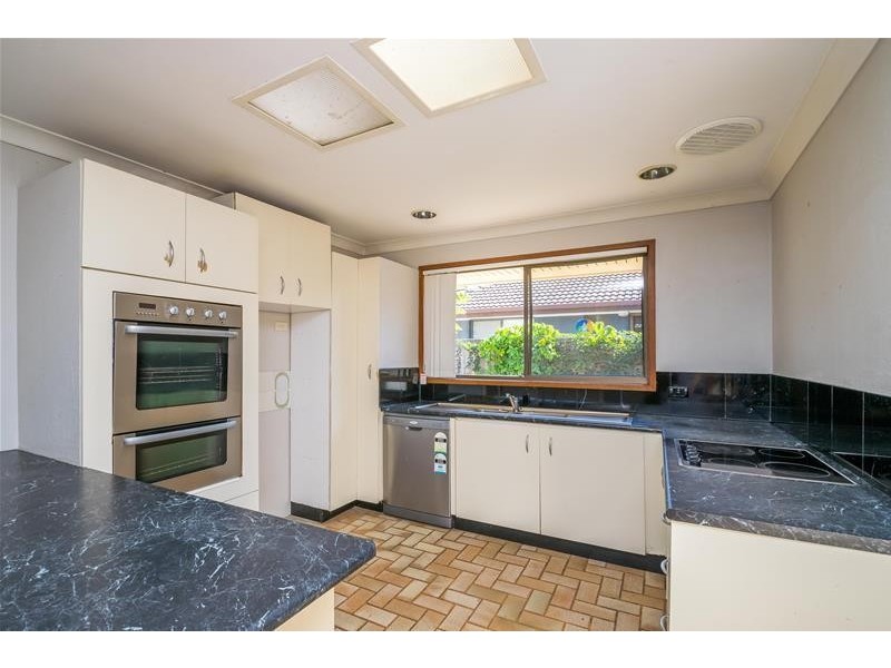 296 Rio Vista  Boulevard, Mermaid Waters QLD 4218