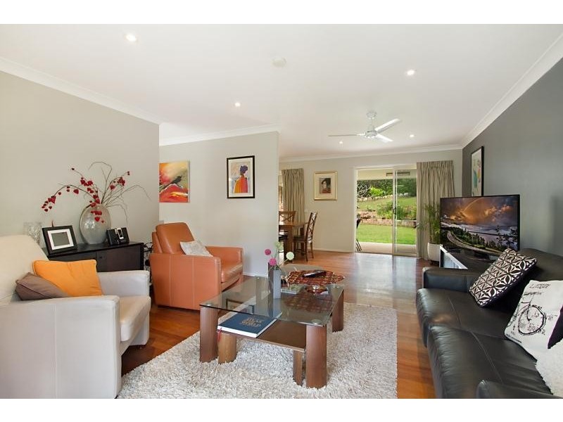 12 Heartwood Avenue, Elanora QLD 4221