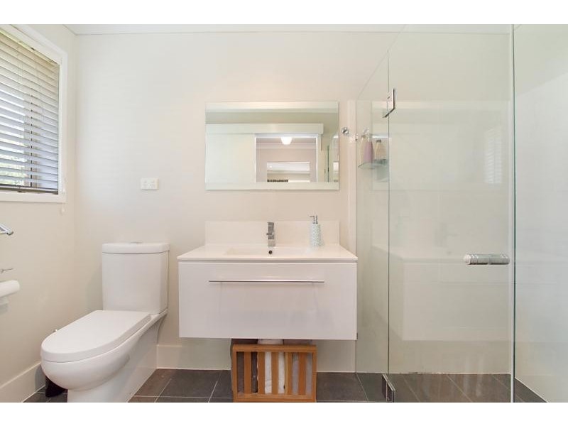 12 Heartwood Avenue, Elanora QLD 4221