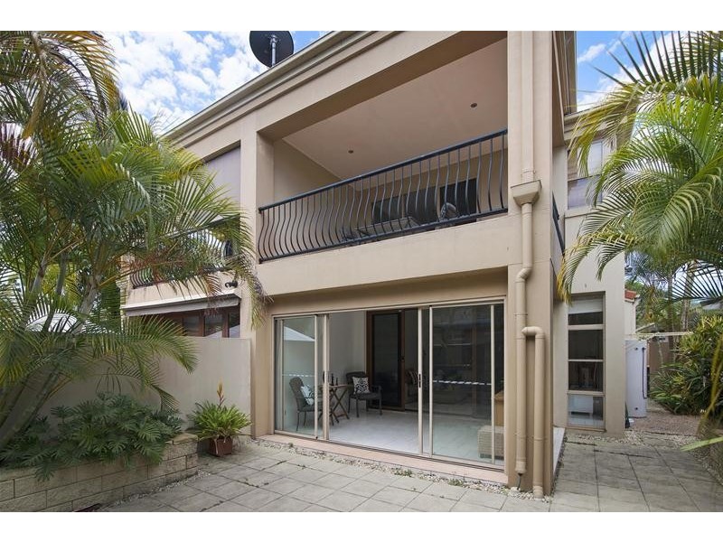 1/22 Bali Avenue, Palm Beach QLD 4221