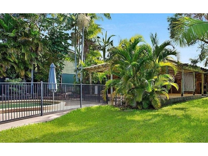 22 Ware Drive, Currumbin Waters QLD 4223