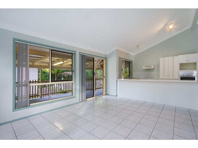 38 Jarrahdale Drive, Elanora QLD 4221