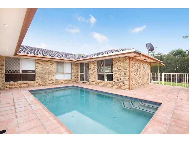 32 Togos Avenue, Currumbin Waters QLD 4223